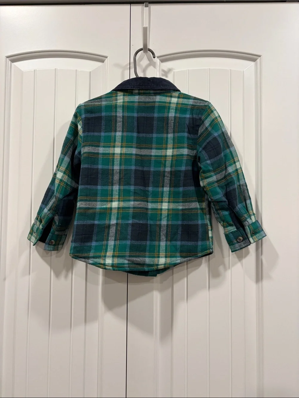 Old Navy Green & Blue Plaid Flannel Button-Down Shirt